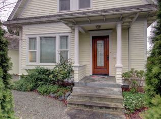 109 N 6th St, Mount Vernon, WA 98273