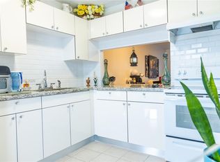 Carriage Hills, Hollywood, FL 33024