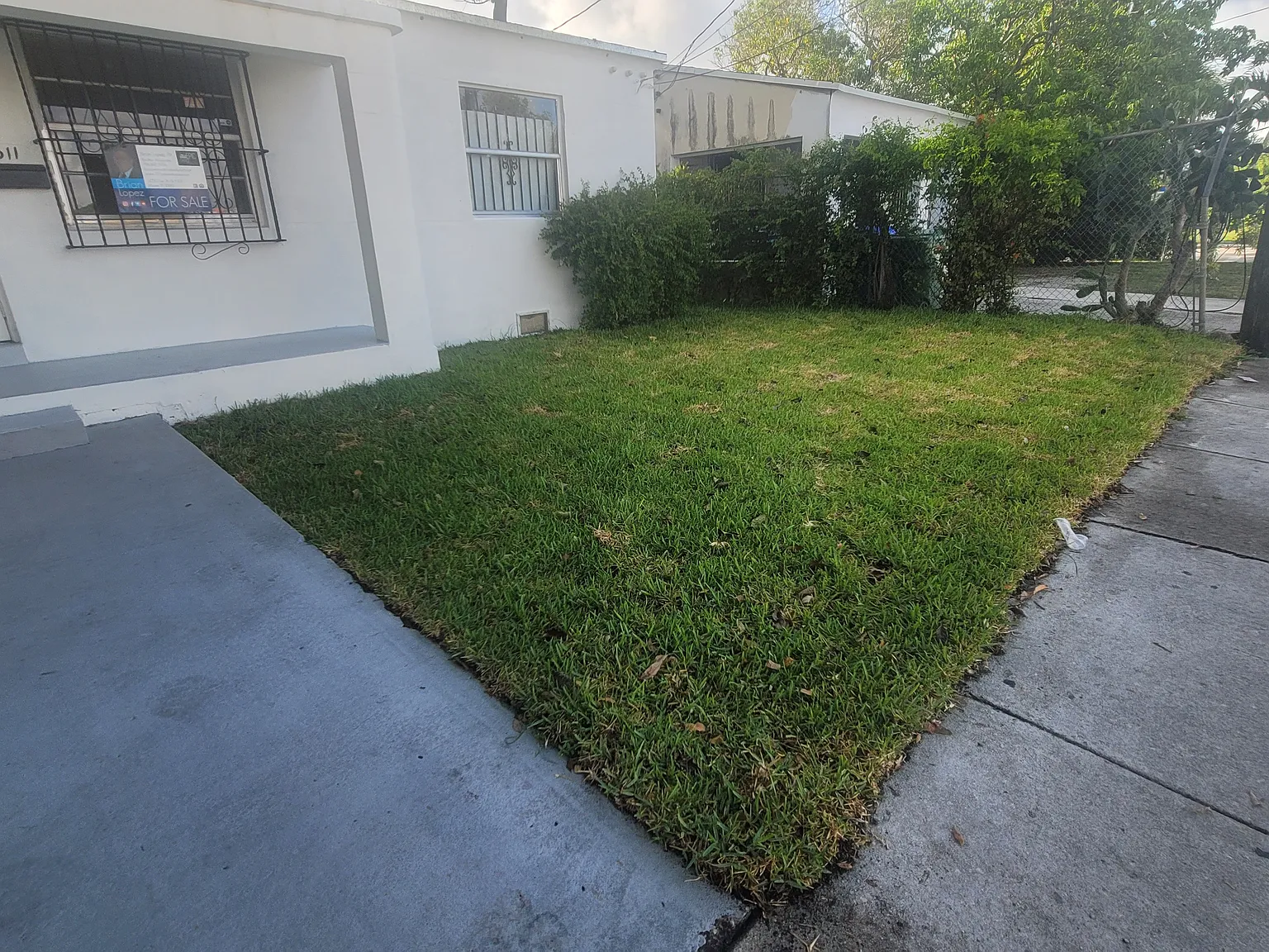 4 bed, 1232 sqft, $2,600 — Photo 2