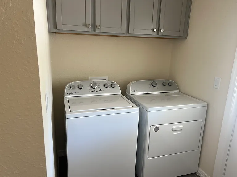 Laundry Room/Back Porch Entry Area