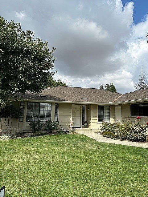1st image of 2617 Driftwood Dr