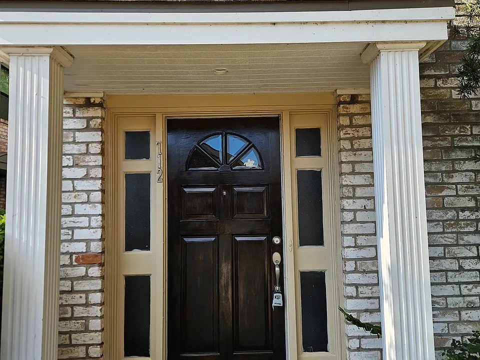 712 Augusta Dr #712
