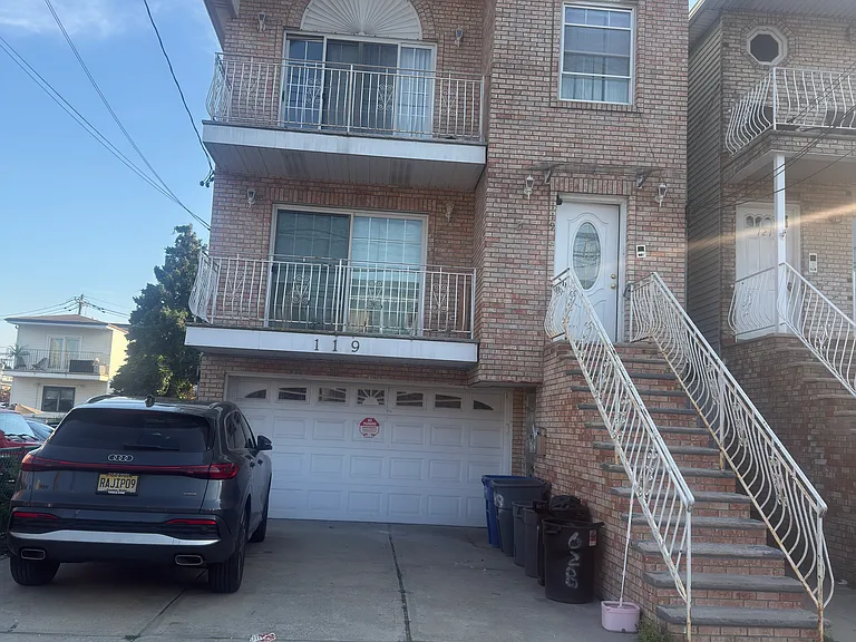 119 58th St #G — Photo 1
