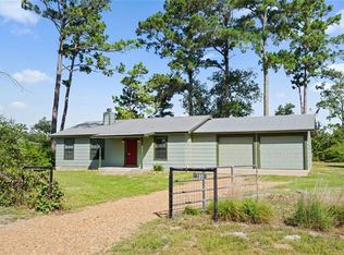180 Tonkawa Dr, Paige, TX 78659