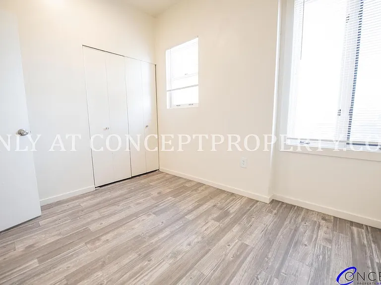 223 E 3rd Ave — Photo 43