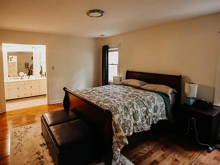 2220 Parkside Dr — Photo 15