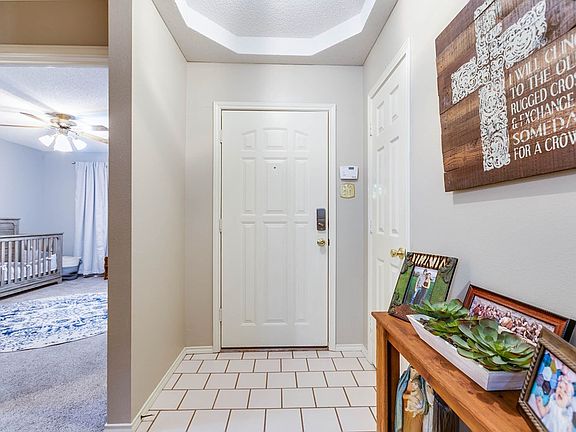4th image of 4406 White Ash Ln