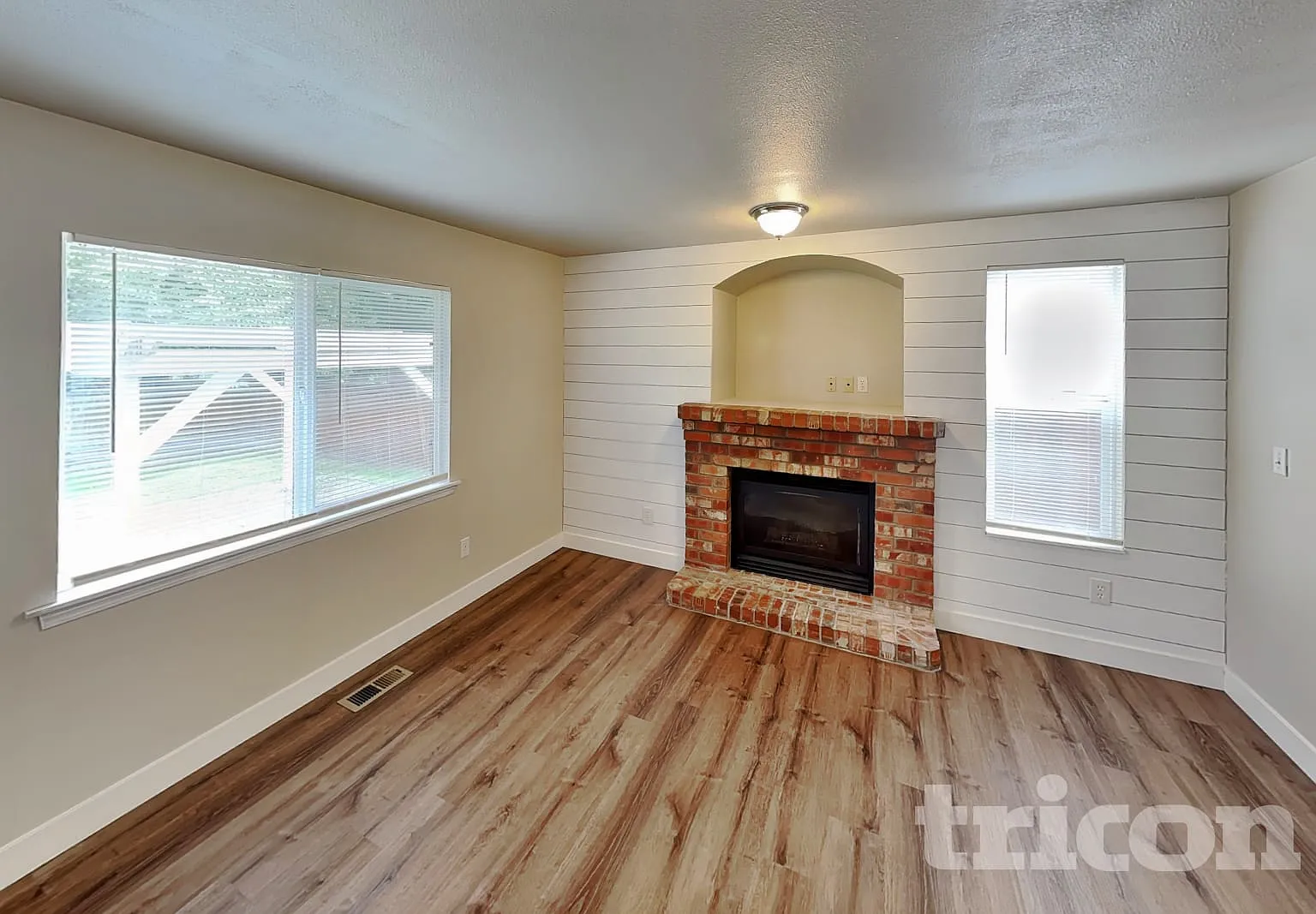 18308 SE 260Th Place Covington WA — Photo 3