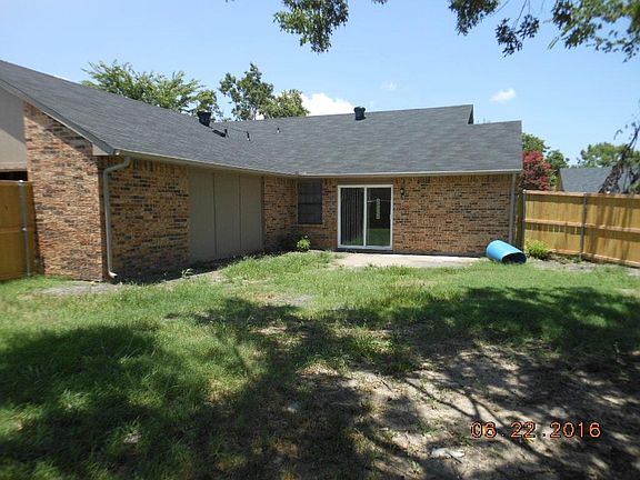 5th image of 8018 Chesham Dr