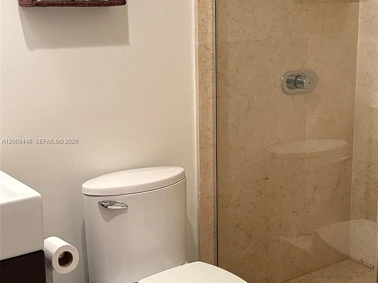 5875 Collins Ave #708 — Photo 13