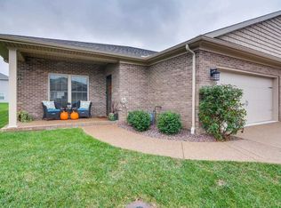5029 Paddock Dr, Evansville, IN 47715