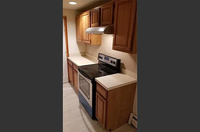 95 Park Pl #301 — Photo 3