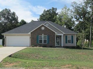 1813 Thomasville Rd, Conover, NC 28613
