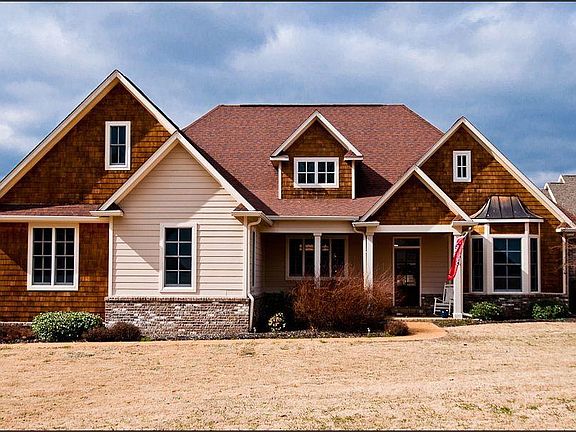2nd image of 1133 E Wellsgate Dr