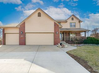 1213 Redbud Ct, Andover, KS 67002