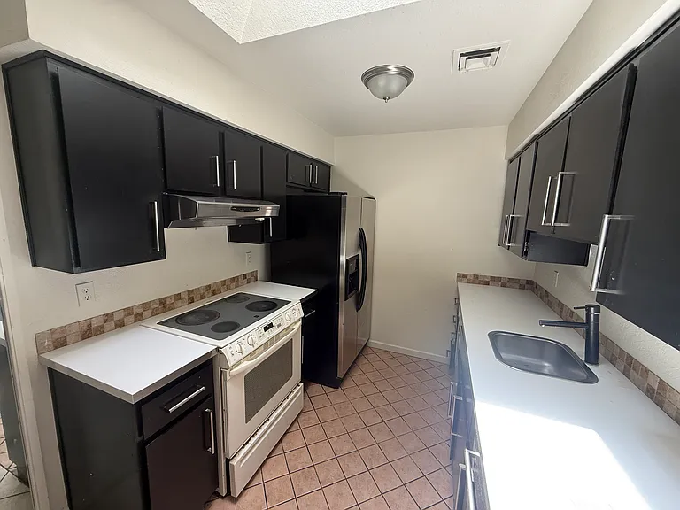 4820 N 89th Ave #42 — Photo 7