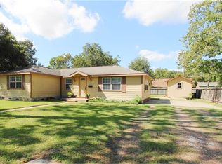 1610 Brazos St, Rosenberg, TX 77471