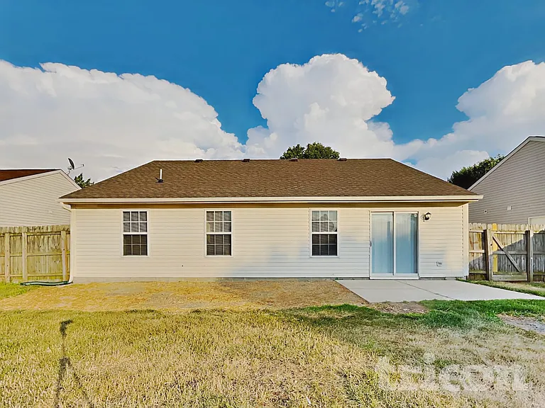 7114 Harness Lakes Dr — Photo 15