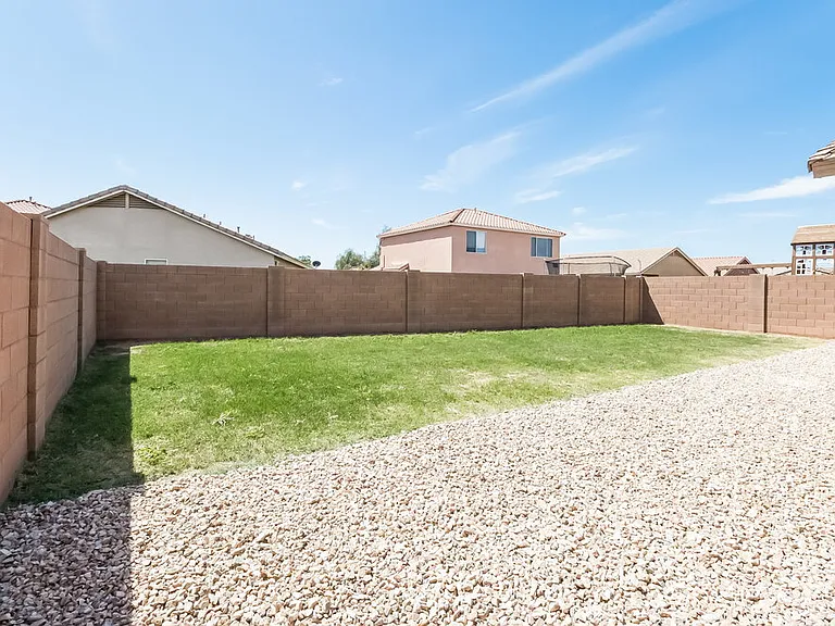 8213 W Papago St — Photo 16