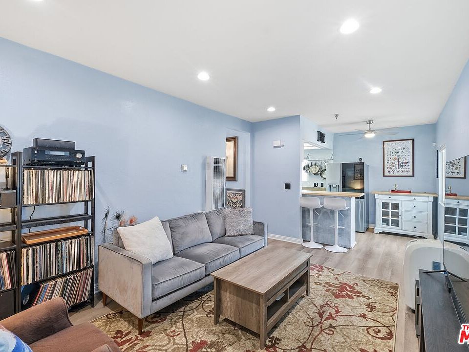 1st image of 14405 Cerise Ave APT 1