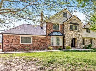4152 S Creekside Dr, New Palestine, IN 46163