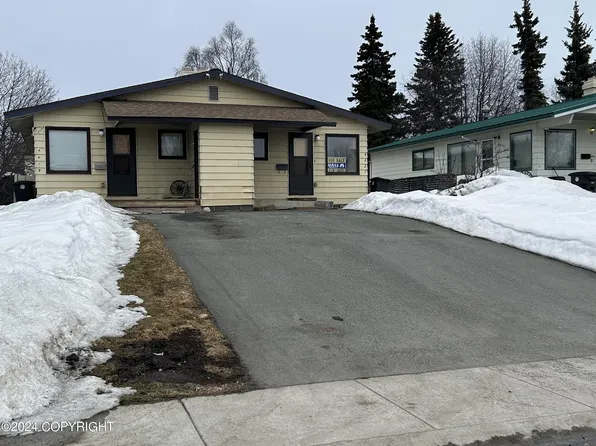 4621 San Roberto Ave, Anchorage, AK 99508