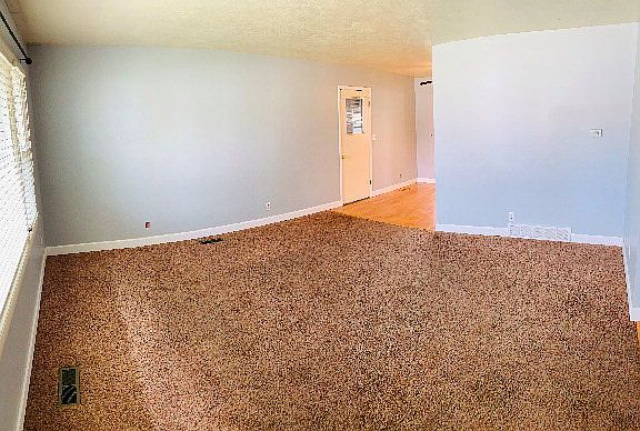2nd image of 2084 E John Adams Pkwy