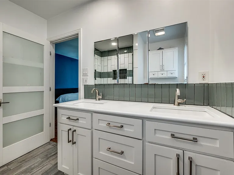 3728 Park Ln — Photo 17