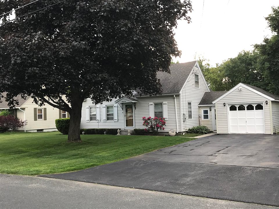 61 Pine Grove Dr, Pittsfield, MA 01201 Zillow