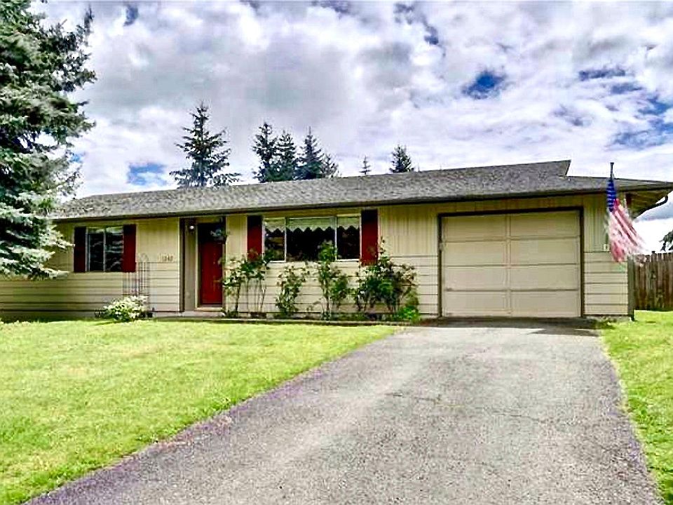 1st image of 1202 NW Crystal Ct