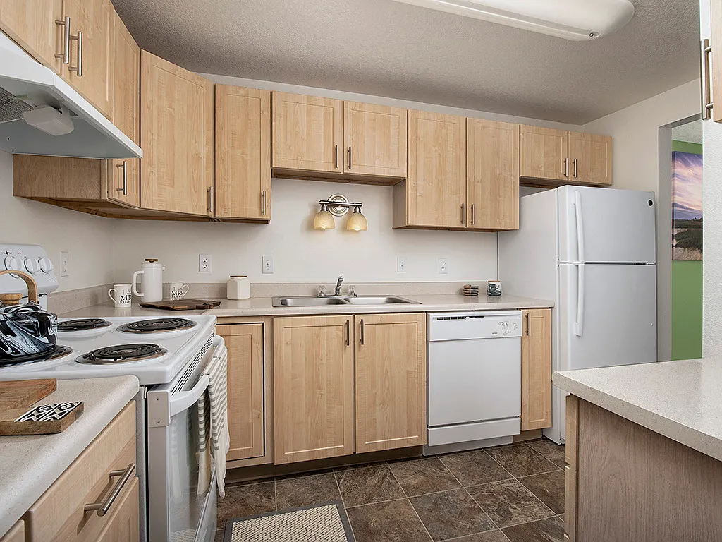 Rivergreens Apartments — Photo 1