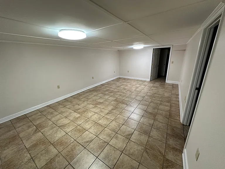 3628 Poplar Dr — Photo 13