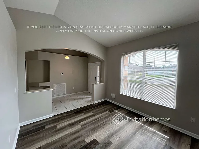 1831 SW Renfro St — Photo 3
