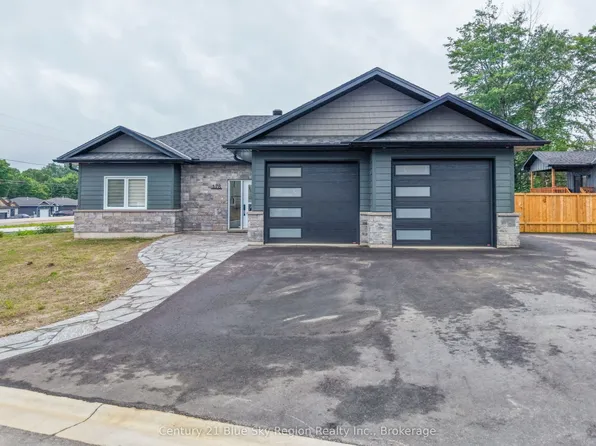 178 Carmichael Dr, North Bay, ON P1B 8G2