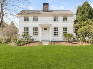 248 Smith Ridge Rd, New Canaan, CT 06840