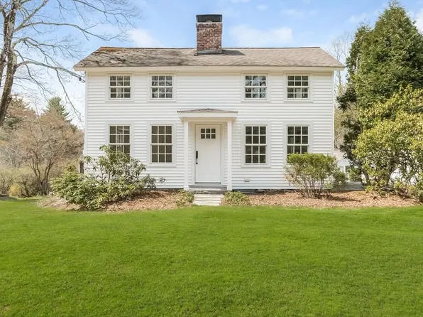 248 Smith Ridge Rd, New Canaan, CT 06840