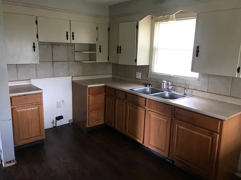 4800 Lindford Ave NE — Photo 5