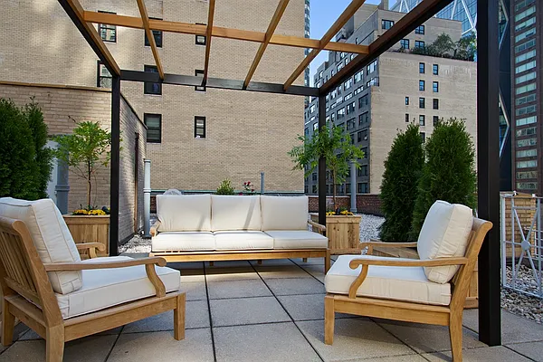 Rented by Corcoran | media 33