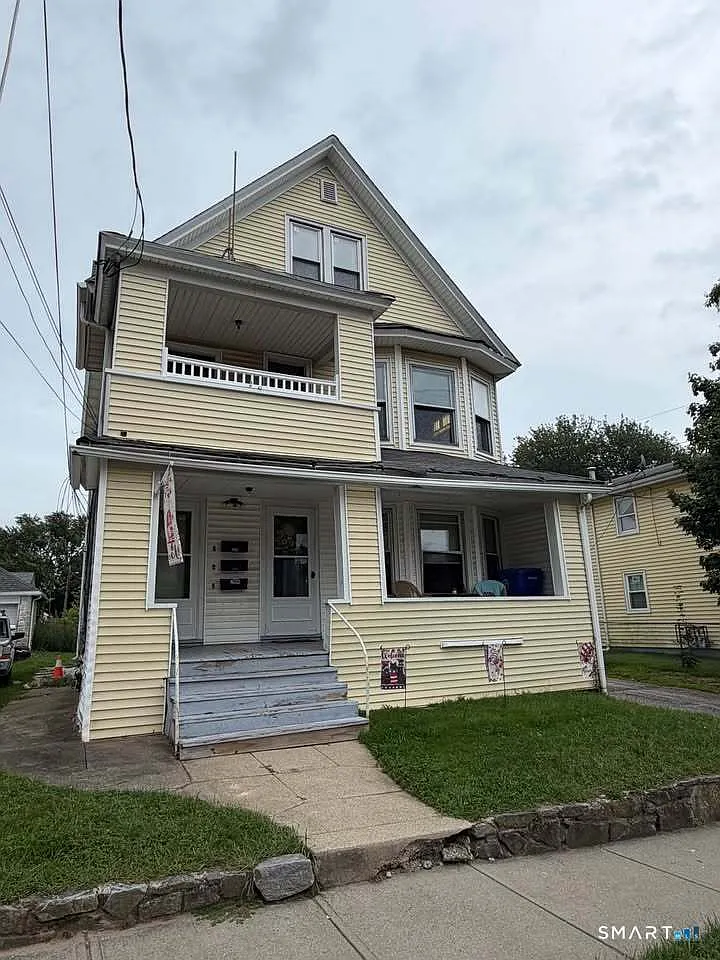 2 bed, 1.0 bath, 1000 sqft, $2,500 — Photo 1