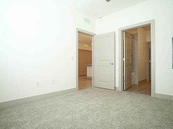 5th image of 524 Center Point Rd #2121