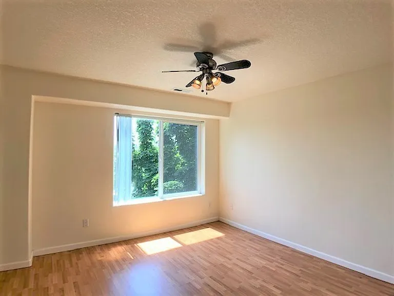 17233 SW Baseline Rd — Photo 9