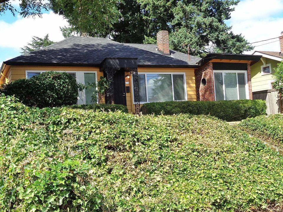Fantastic close-in desired area