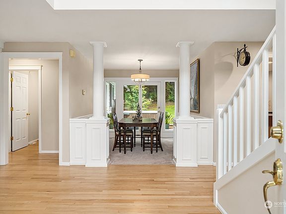 4th image of 15008 225th Avenue NE
