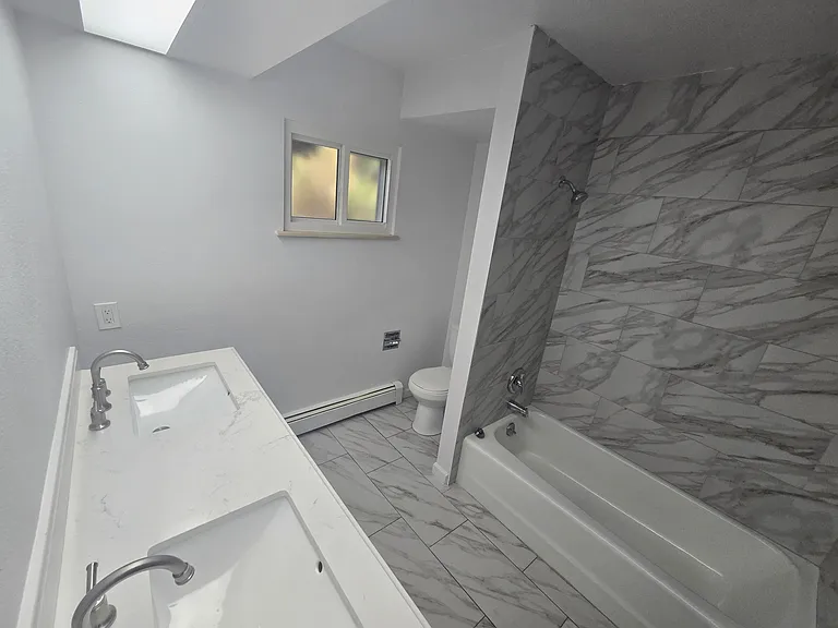 61 Newport Cir #A — Photo 12