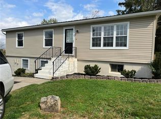 721A Frost Hollow Rd, Easton, PA 18040