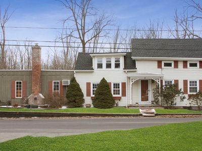 95 Losee Rd, Wappingers Falls, NY, 12590