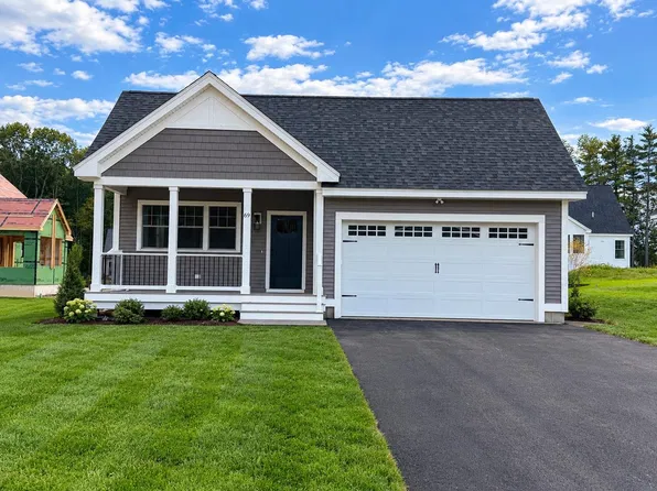 69 Summerwind Place #27, Greenland, NH 03840