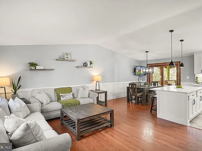 8282 Morning Dew Ct — Photo 10