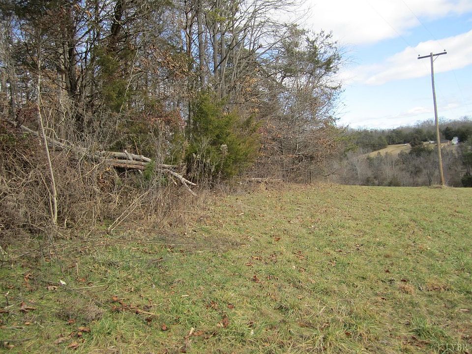 2nd image of 12 Wilson Hill Rd