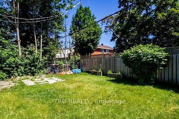 2430 Iris St #B — Photo 23